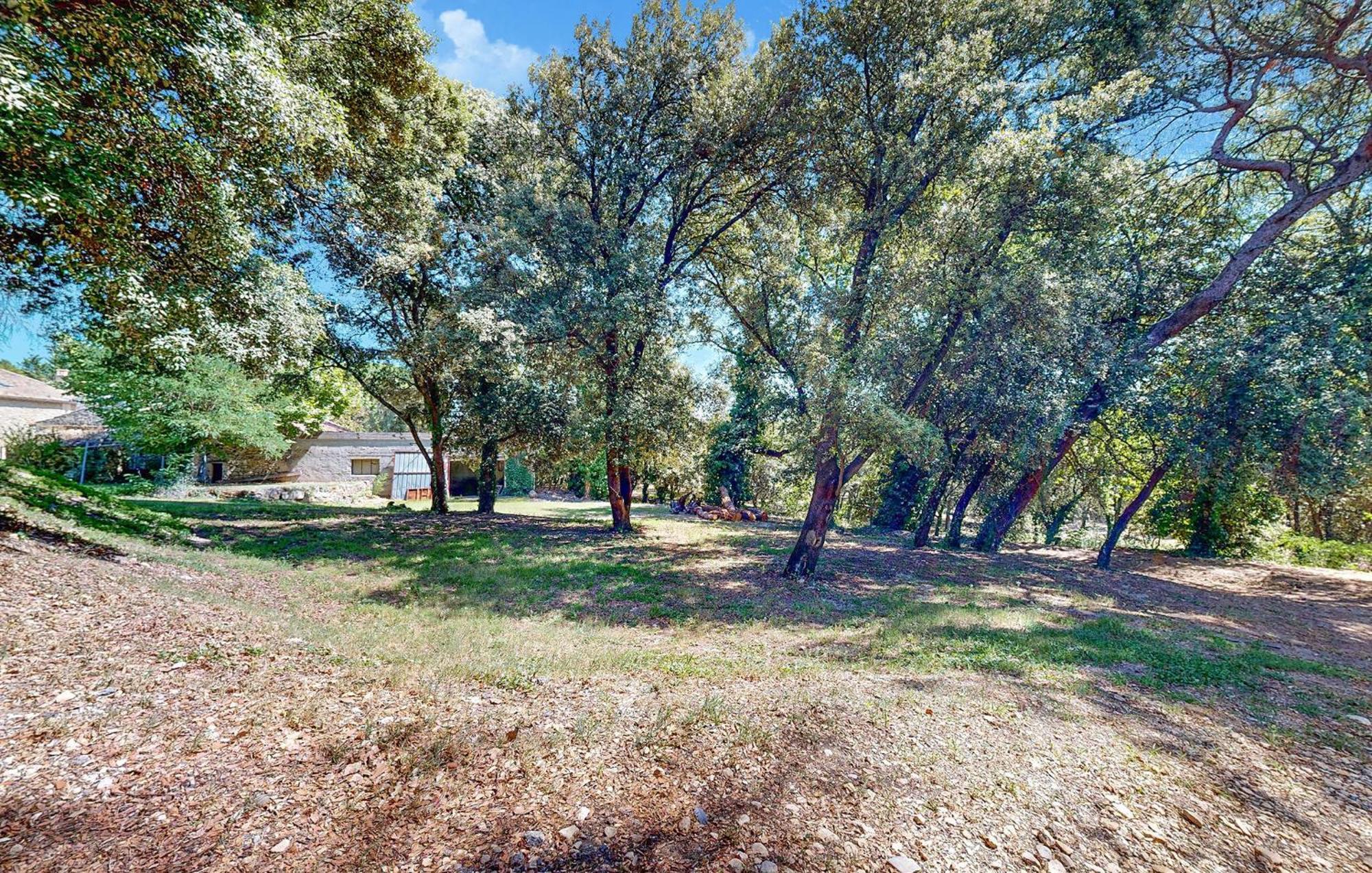 Awesome Home In Bollene With Wifi Bagian luar foto